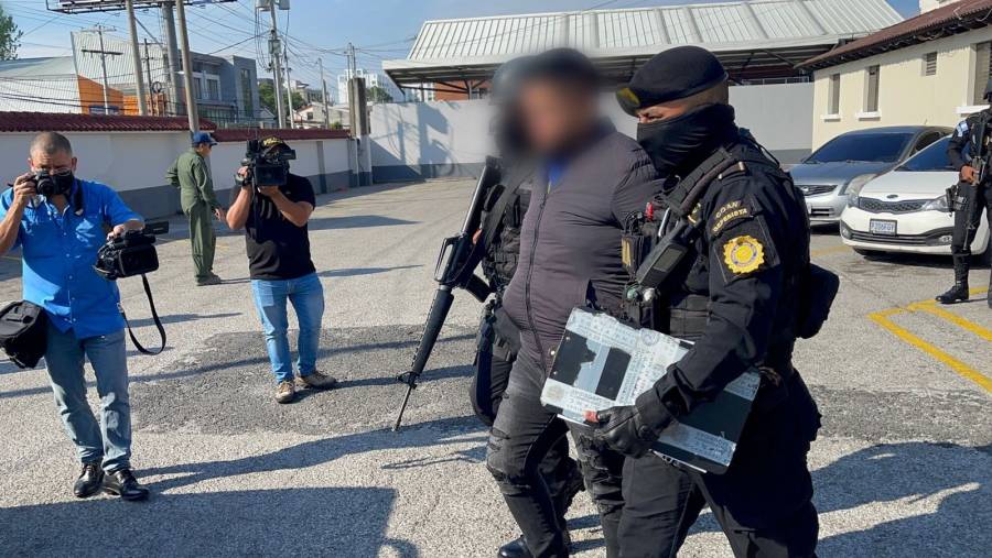 México entrega a Guatemala a presunto narcotraficante reclamado por EEUU