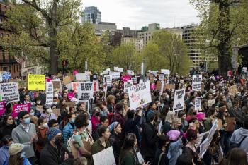 California redobla esfuerzos para garantizar el derecho al aborto en EEUU