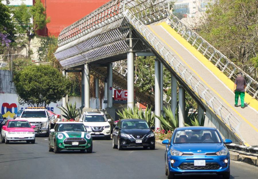 CDMX | Sancionan a más de 600 conductores por no respetar la Contingencia Ambiental