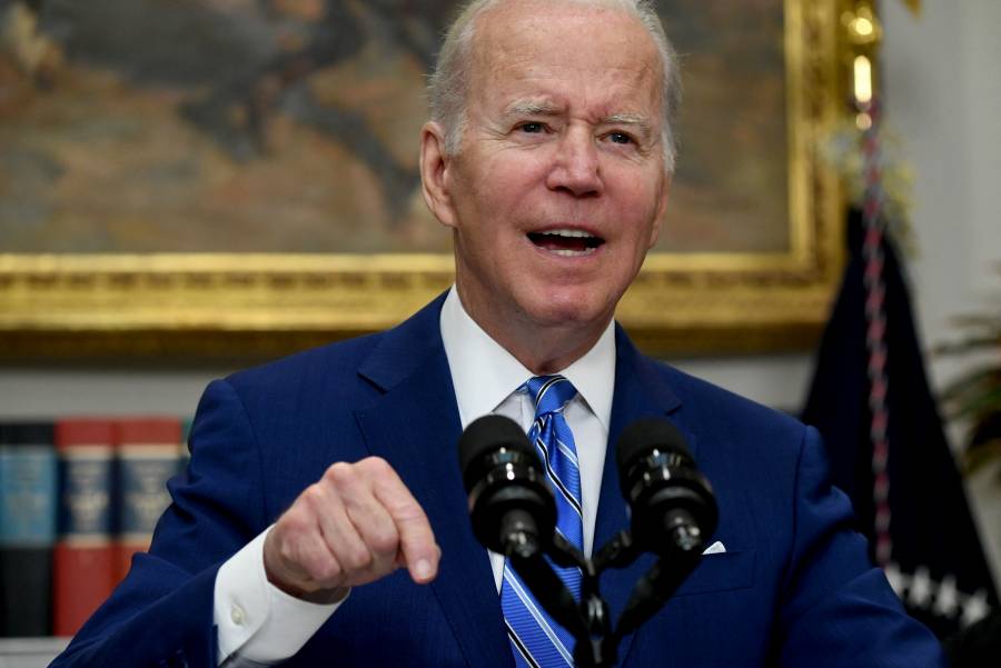 Biden arremete contra republicanos 