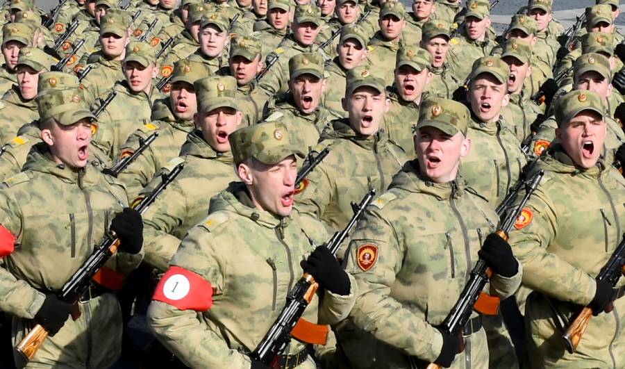 Rusia prepara un desfile militar el 9 de mayo en Mariúpol, Ucrania