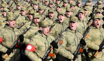 Rusia prepara un desfile militar el 9 de mayo en Mari&uacute;pol, Ucrania