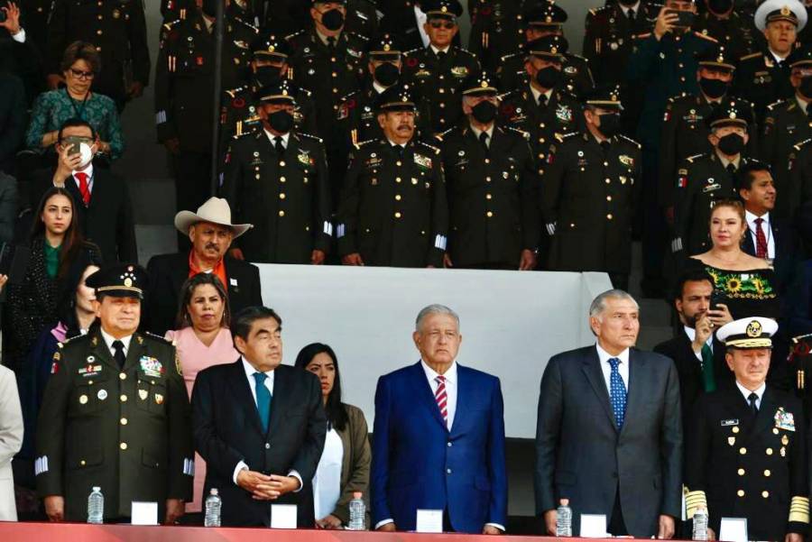 AMLO encabeza ceremonia por Batalla de Puebla