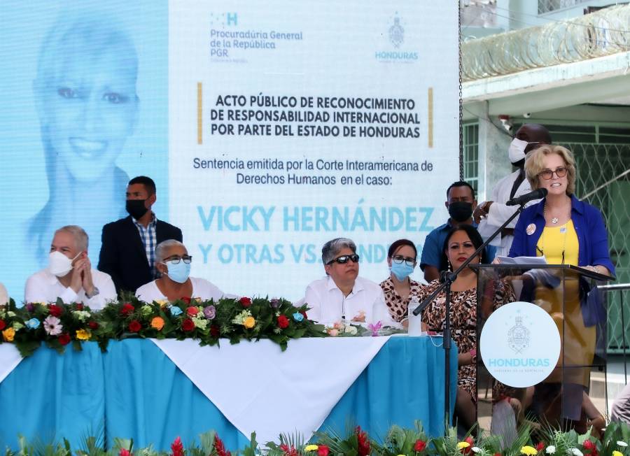 Honduras reconoce culpa y pide perdón por asesinato de mujer trans en 2009