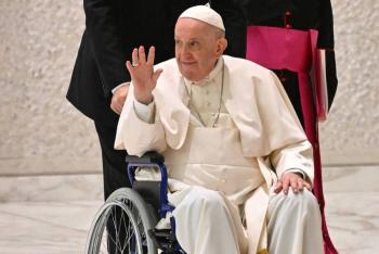 Papa Francisco pospone visita a L&iacute;bano por motivos de salud