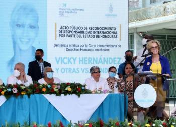 Honduras reconoce culpa y pide perd&oacute;n por asesinato de mujer trans en 2009
