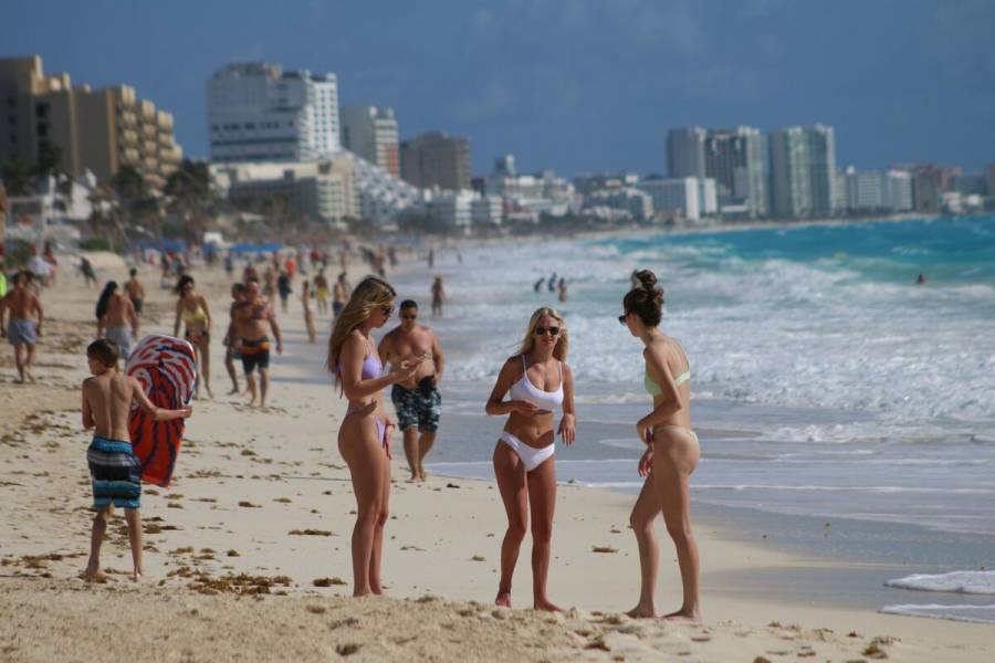 Turismo internacional crece 48% en primer trimestre de 2022: Inegi