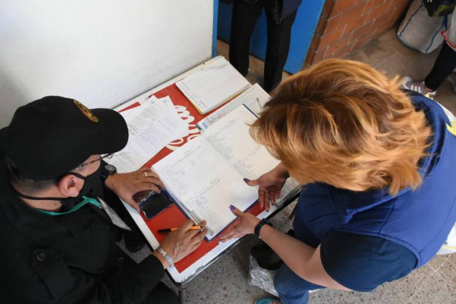 Siete mujeres salen del reclusorio de Santa Martha Acatitla mediante el “Programa Liberaci&oacute;n” de la CDMX