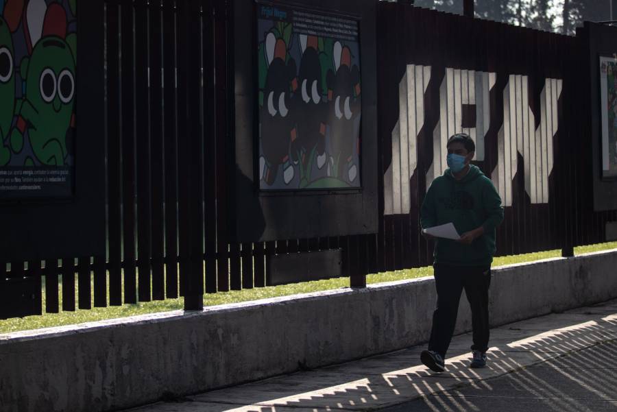 Colapsa techo de gimnasio central de Zacatenco; IPN informa que realiza una revisión de las instalaciones