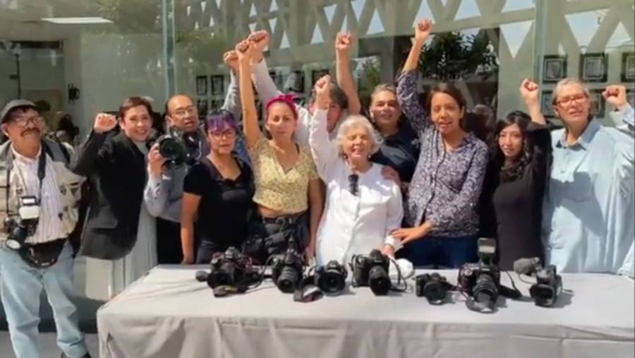 Homenajean a Elena Poniatowska en la UAM