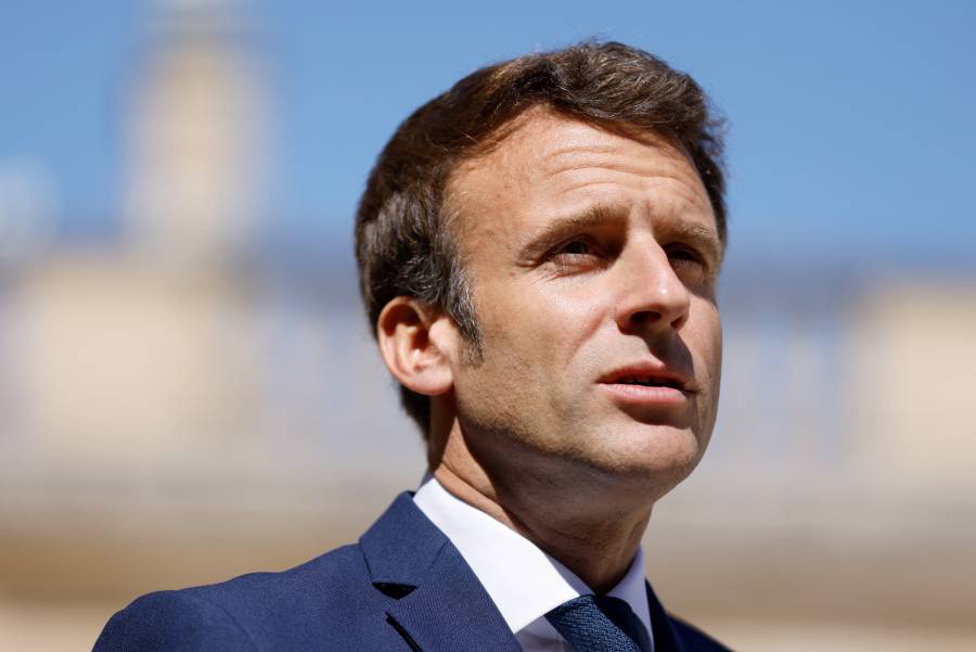 Macron intenta dialogar con Putin 