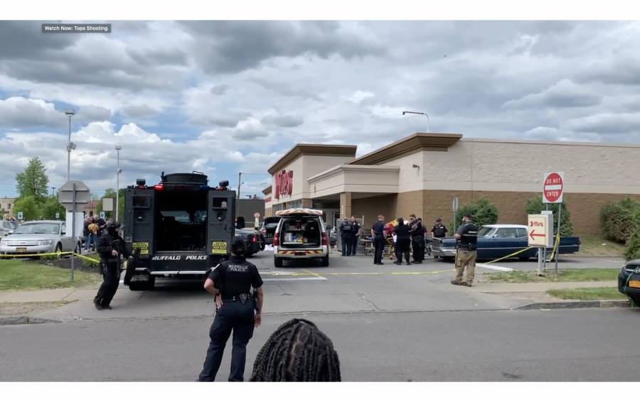 Diez muertos deja masivo tiroteo en Buffalo, Nueva York