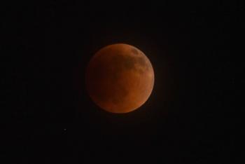 As&iacute; se vivi&oacute; el espect&aacute;culo del eclipse lunar en M&eacute;xico