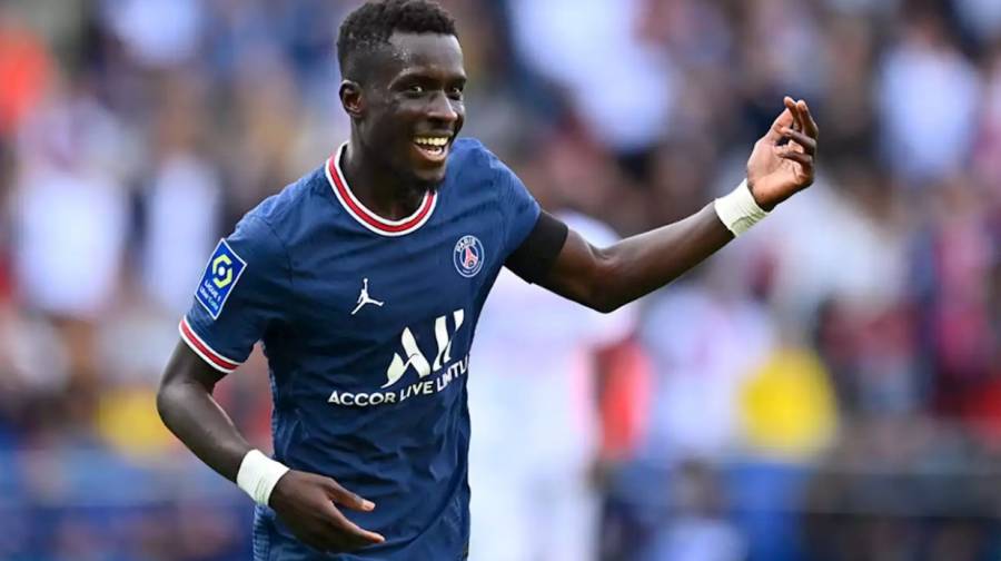 PSG | Presidente senegalés apoya a Idrissa Gueye, tras negarse a usar playera contra la homofobia