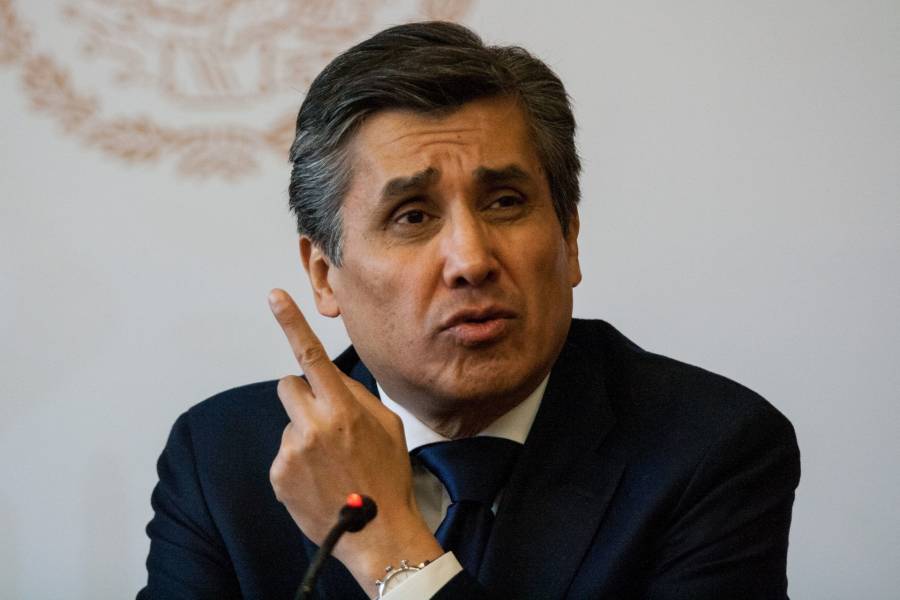 Por motivos personales, renuncia embajador de México en Canadá