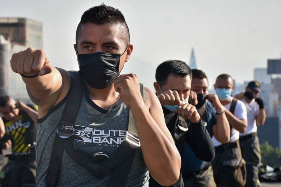 Más de 50 integrantes bomberos entrenan rumbo a Clase Masiva de Box