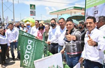 Da Ricardo Gallardo banderazo a obras en Matehuala, SLP