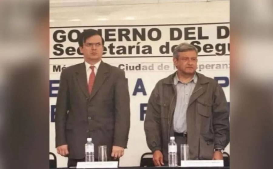 Marcelo Ebrard comparte foto con AMLO; asegura que ambos están en la misma lucha