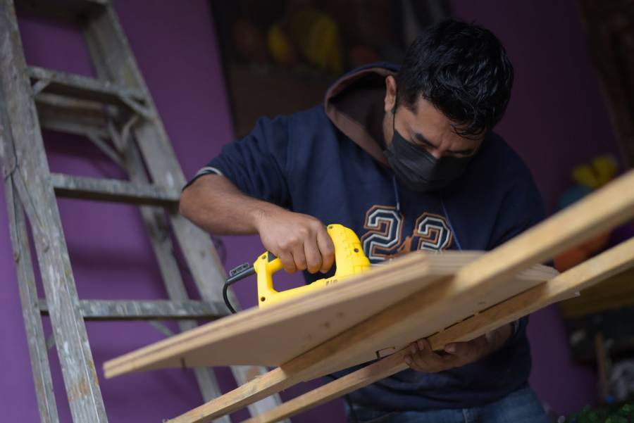 A pesar de bajar a 3.5% el desempleo, 1.8 millones de mexicanos se adhieren a la informalidad