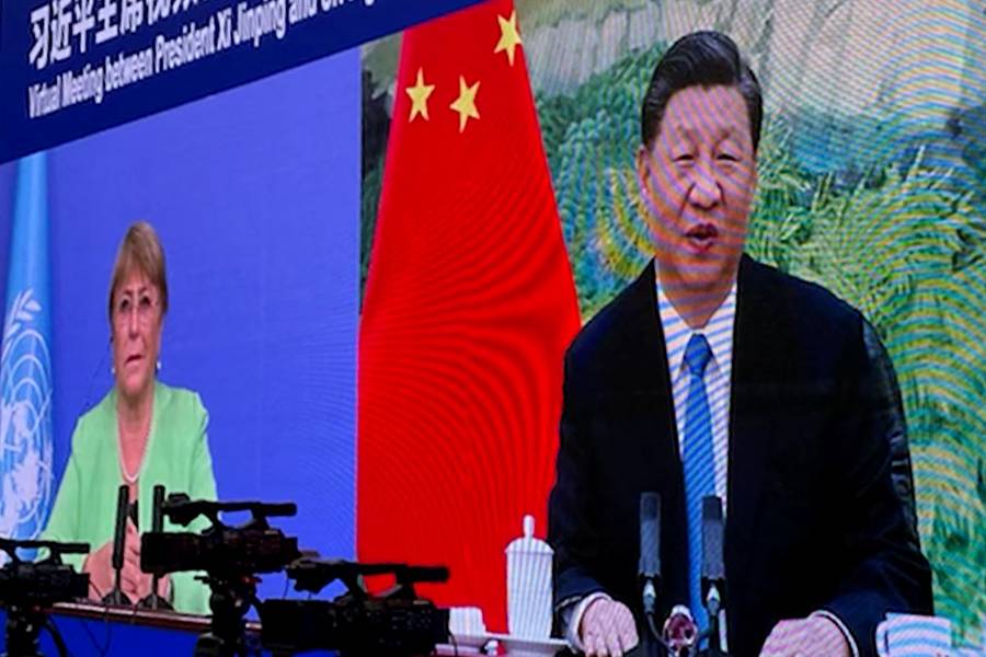 Xi Jinping defiende ante Bachelet los logros de China en derechos humanos