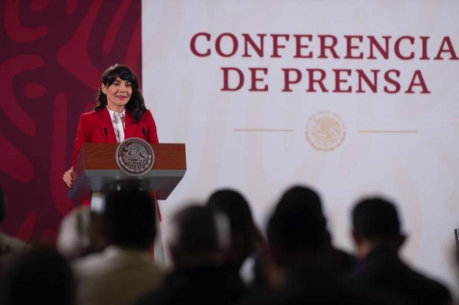 Gobierno federal no ordenó censurar a Eugenio Derbez: García Vilchis