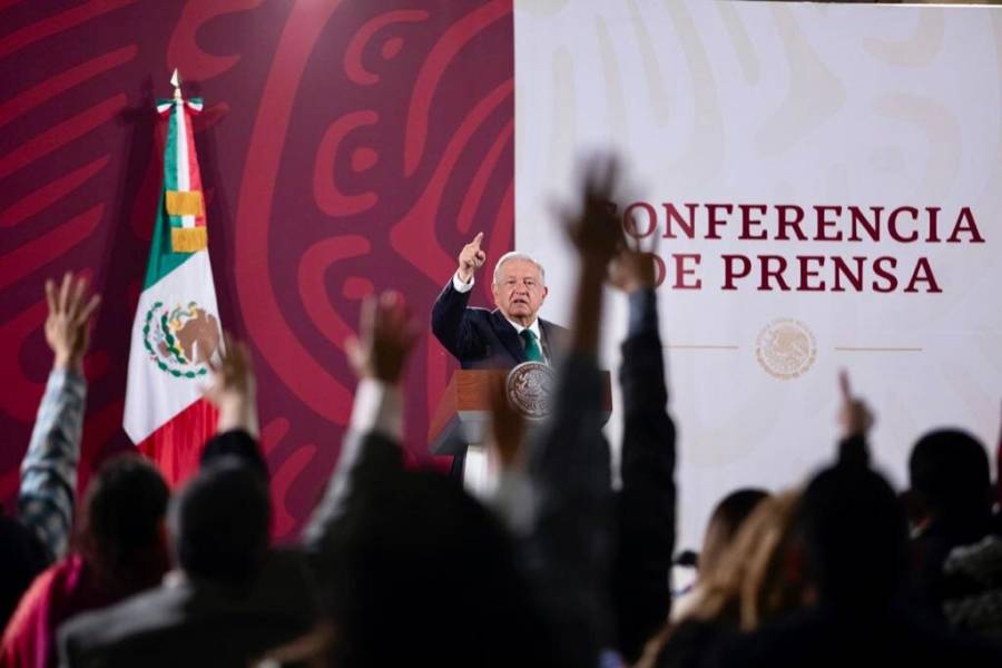 AMLO reitera asilo a Assange y familia; ya hubo contacto
