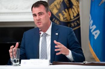 Gobernador de Oklahoma promulga ley que proh&iacute;be el aborto desde la fecundaci&oacute;n