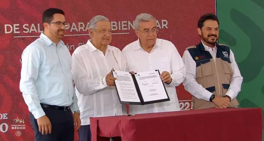Sinaloa firma convenio con IMSS para federalizar sistema de salud en la entidad