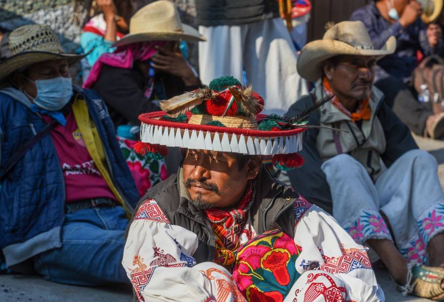 Anuncia Caravana Wixárika plantón indefinido en el Zócalo; piden ser recibidos por AMLO