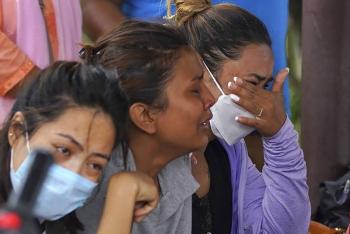 Desaparece avi&oacute;n con 22 personas a bordo en Nepal