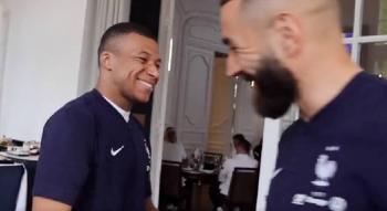Real Madrid | As&iacute; fue el reencuentro entre Benzema y Mbapp&eacute;