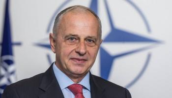 Asegura OTAN que no est&aacute; obligada a respetar acuerdo que limita presencia militar cerca de Rusia