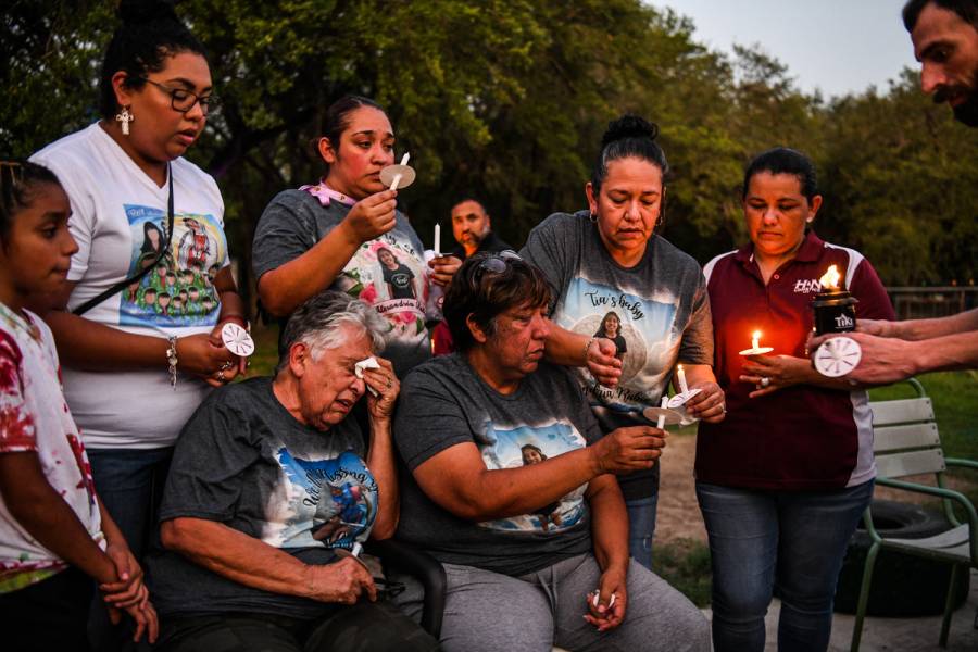 Uvalde comienza a enterrar a los muertos del tiroteo escolar