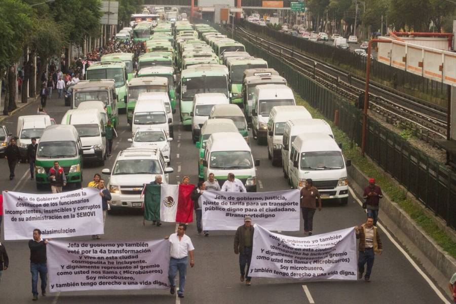 Transportistas amagan con paralizar la CDMX el 2 de junio