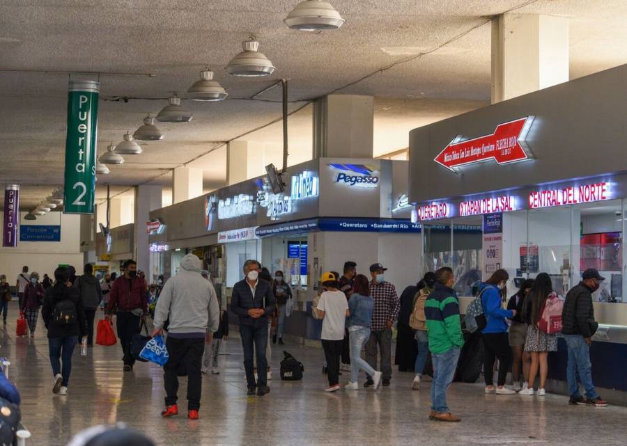 Detectan a 17 migrantes sin papeles en terminal de autobuses en Michoacán