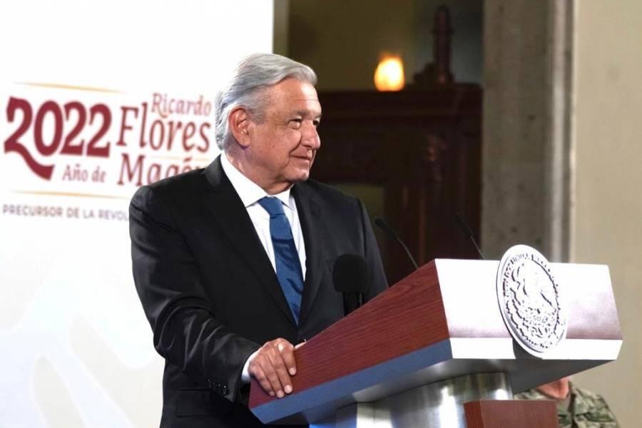 AMLO desmiente llegada de médicos cubanos