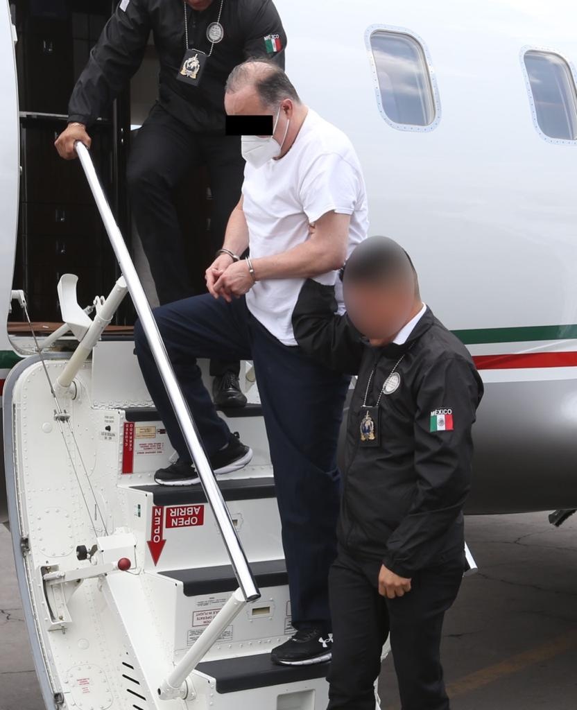 EU extradita a México a César Duarte, exgobernador de Chihuahua