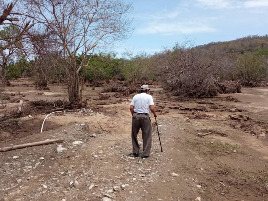 Habitantes de Zapotengo declaran que  Agatha los dejó sin nada y que no han recibido ayuda