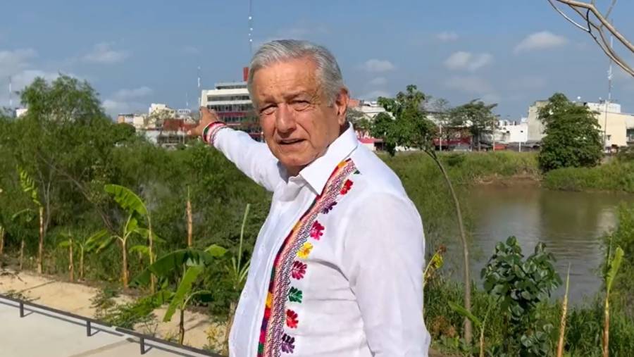 AMLO supervisa malec&oacute;n en Tabasco