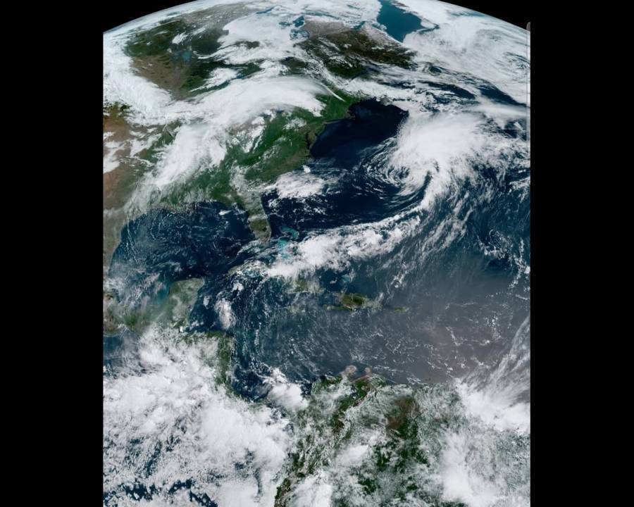 Alex se degrada a sistema post-tropical, reportan autoridades meteorológicas de EEUU