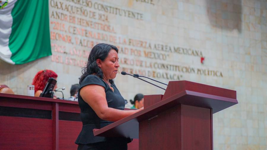 Morena Oaxaca exhorta sancionar a Banamex por “retener indebidamente” recursos de Teotitlán