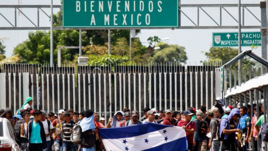 Caravana migrante se detuvo en Chiapas por presunto acuerdo con el INM