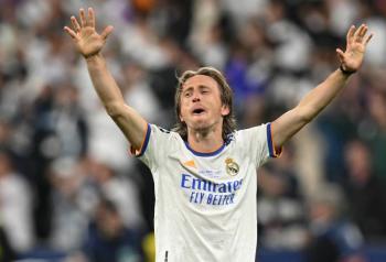 Luka Modric renueva por una temporada m&aacute;s con el Real Madrid