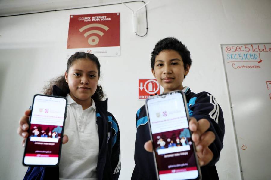 Van 857 escuelas conectadas con WiFi gratuito: Gobierno CDMX