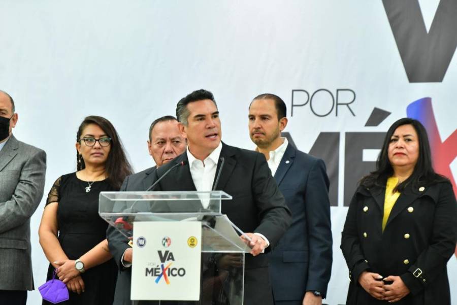 Va por México presenta moratoria constitucional