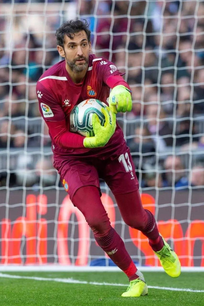 El portero Diego López deja el Espanyol