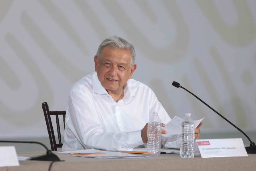 Alertan a AMLO que minera extrae oro de manera ilegal