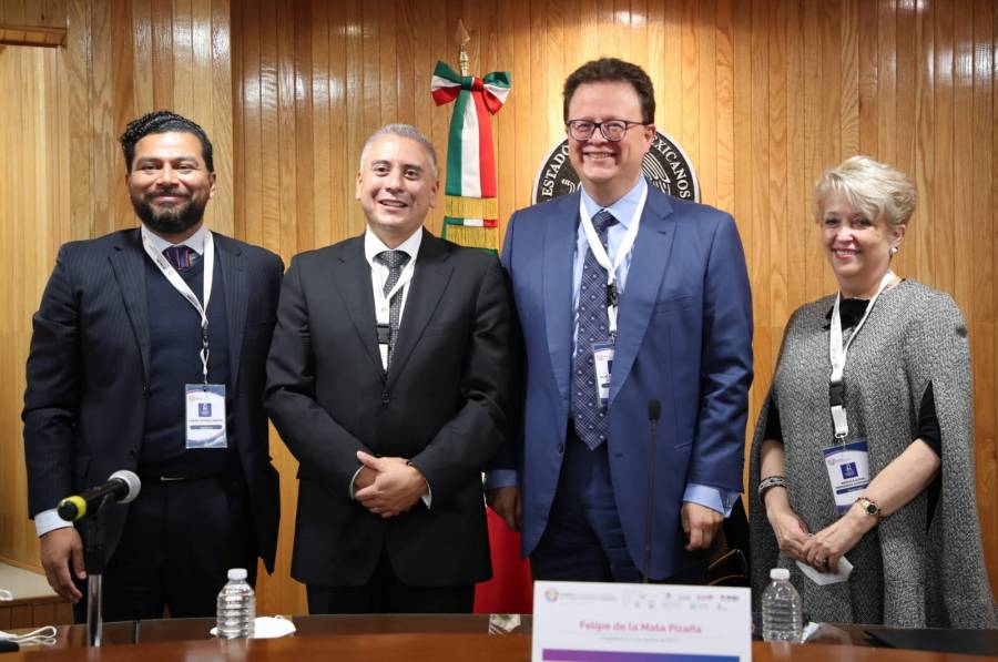 Se juzga con perspectiva de g&eacute;nero no binaria, declara magistrado Felipe de la Mata Piza&ntilde;a