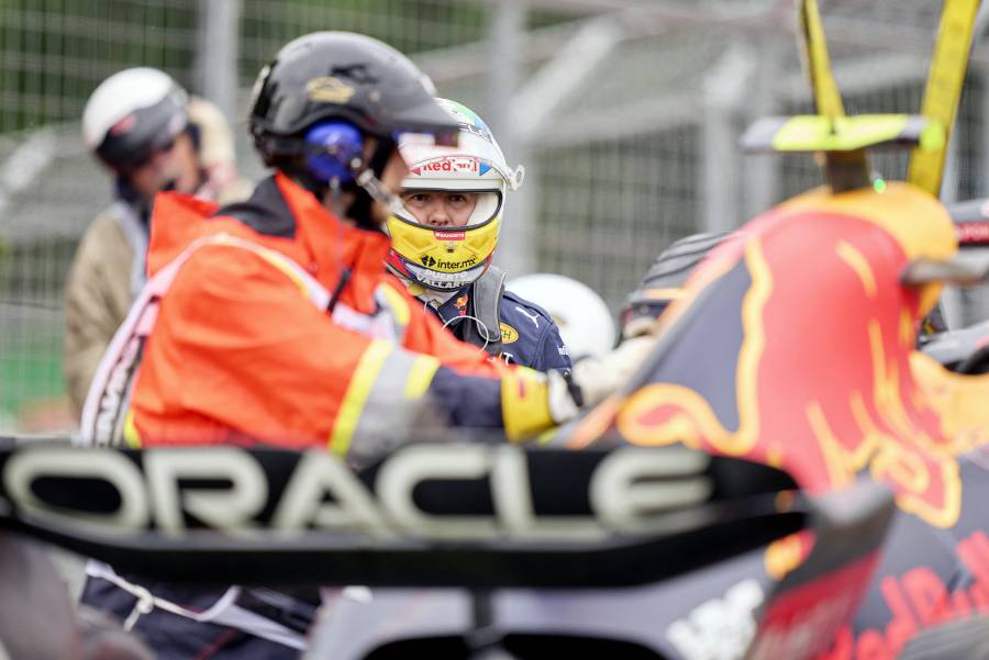 Checo Pérez sufre accidente en Gilles Villeneuve y abandona la segunda sesión de clasificación