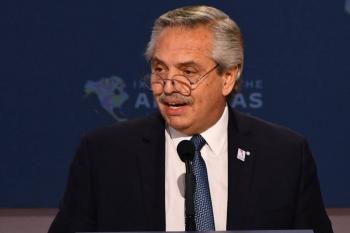 Fern&aacute;ndez dice que con avi&oacute;n venezolano retenido en Argentina oposici&oacute;n quiere mostrar 